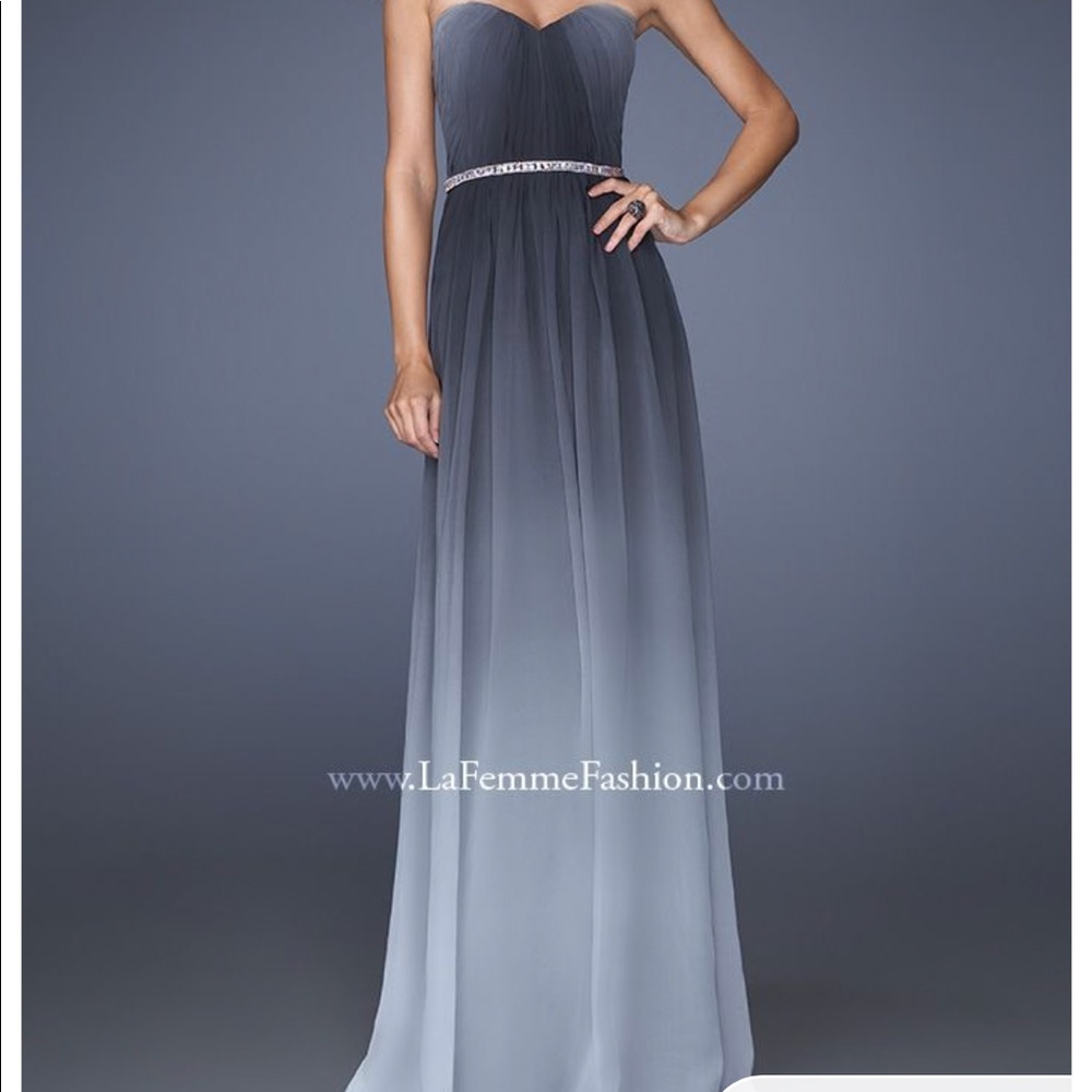 La Femme Prom dress in navy blue